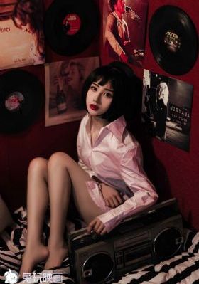 日韩性较大喷潮_超清超清在线观看
