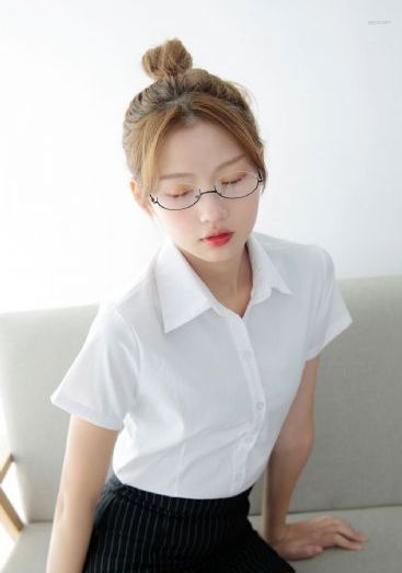 欧美大毛衣搭配图片_DVD在线观看电视